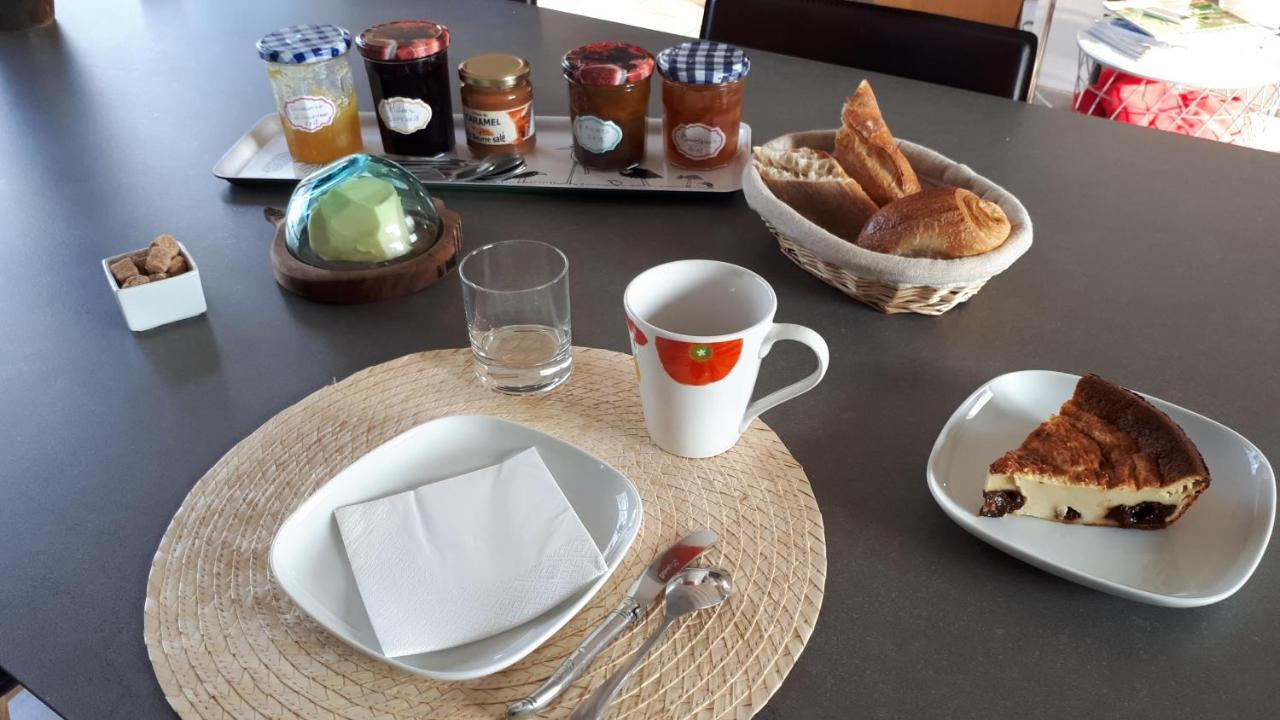 Bed and Breakfast L'Oustaou du Bodo à Ambon Extérieur photo